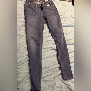 Levi's Women's Skinny Jeans in Classic Blue